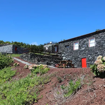 Aldeia Da Gingeira