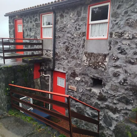 Aldeia Da Gingeira * Sao Mateus (Pico island)