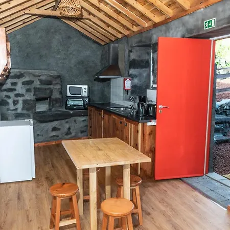 Aldeia Da Gingeira Villa