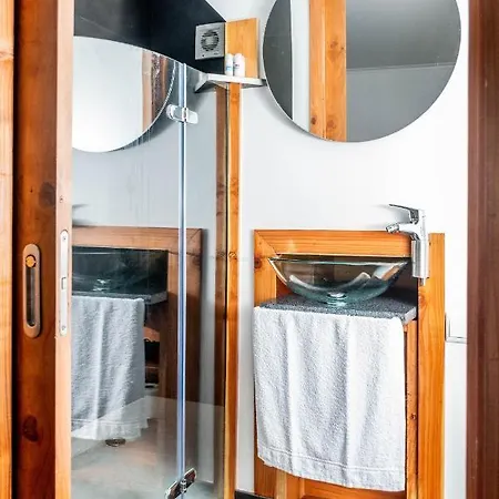 Aldeia Da Gingeira Sao Mateus (Pico island)