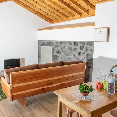 Aldeia Da Gingeira Villa *