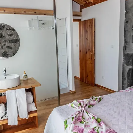 Villa Aldeia Da Gingeira *