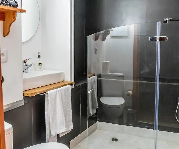 Aldeia Da Gingeira *